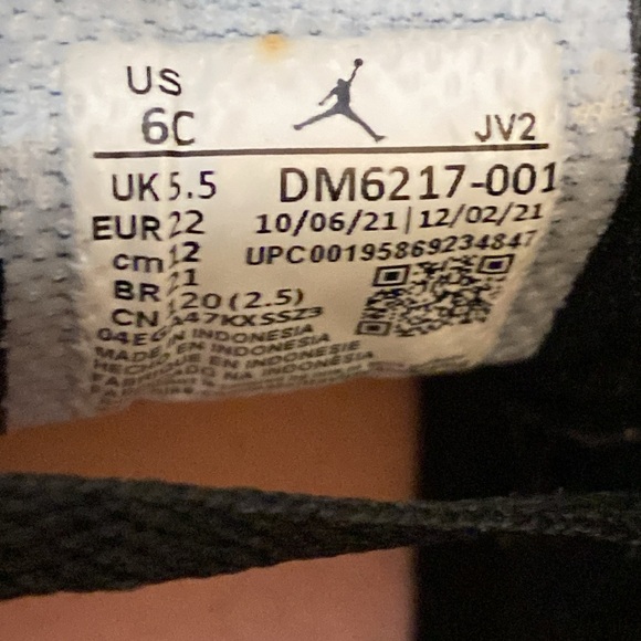 Jordan 1 Mid Zen Master Black/Bleached Coral/White DM6127-001 Toddler 6c - Picture 5 of 6